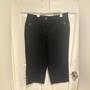 Scott Black Women's Capris with Button Accents
